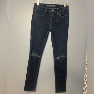 American Eagle Dark Wash Jegging. Size 2 Regular